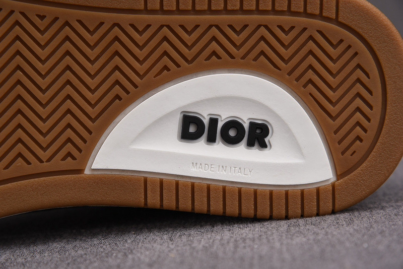 DR B27 Sneaker