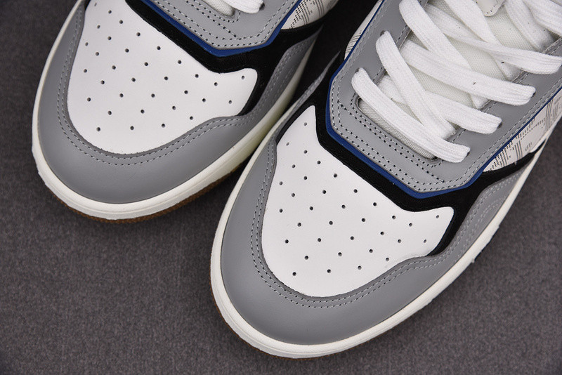 DR B27 Sneaker