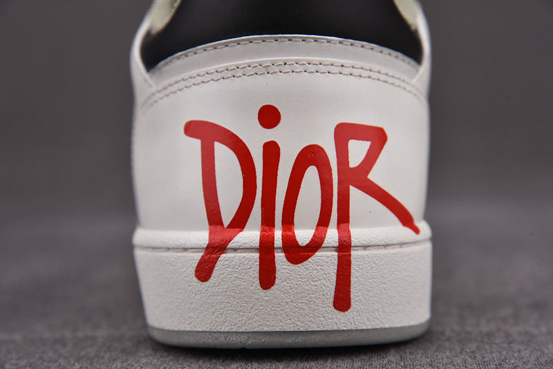 DR B27 Sneaker