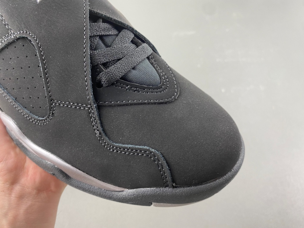 Air Jordan 8 “Chrome” 2026 First Look 305381-007