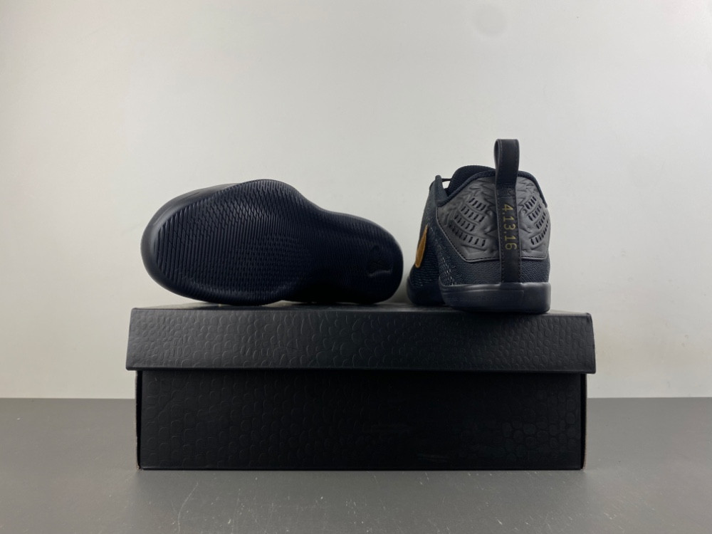 Kobe 11 Elite Protro Black IM4260-001