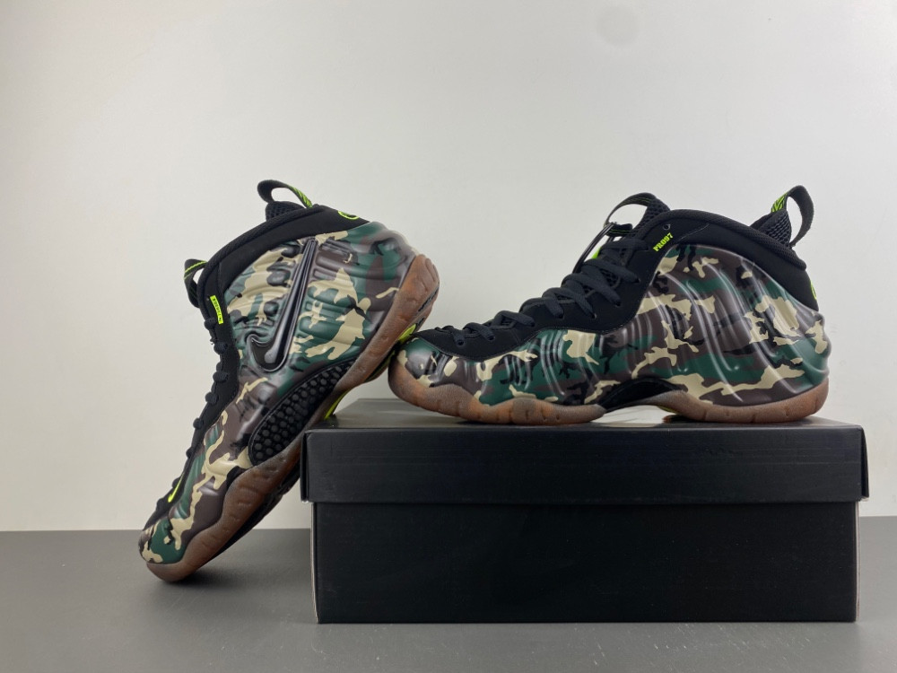 Nike Air Foamposite Pro 「Green Camo IM5204-001