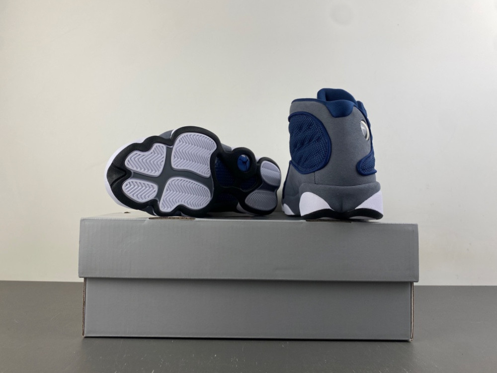 Air Jordan 13 “Flint” GIGI” IW3808-400
