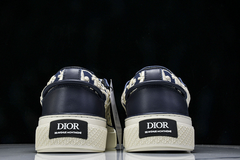 DR B33 Sneaker