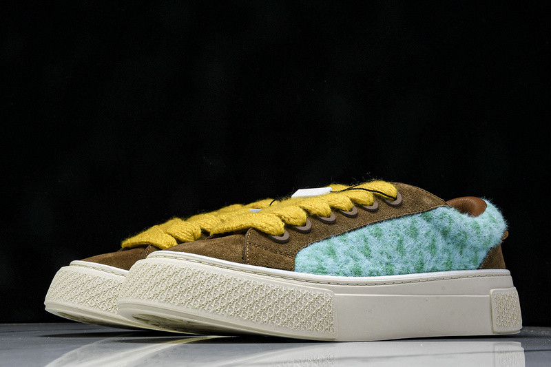 DR B33 Sneaker