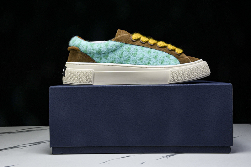 DR B33 Sneaker