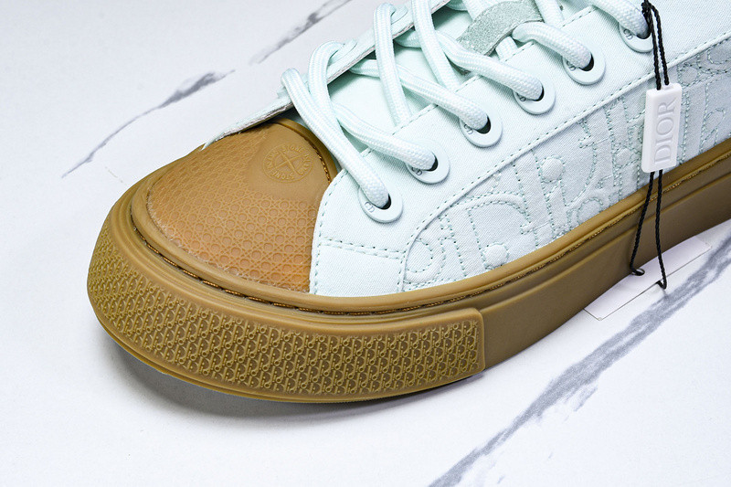 DR B33 Sneaker