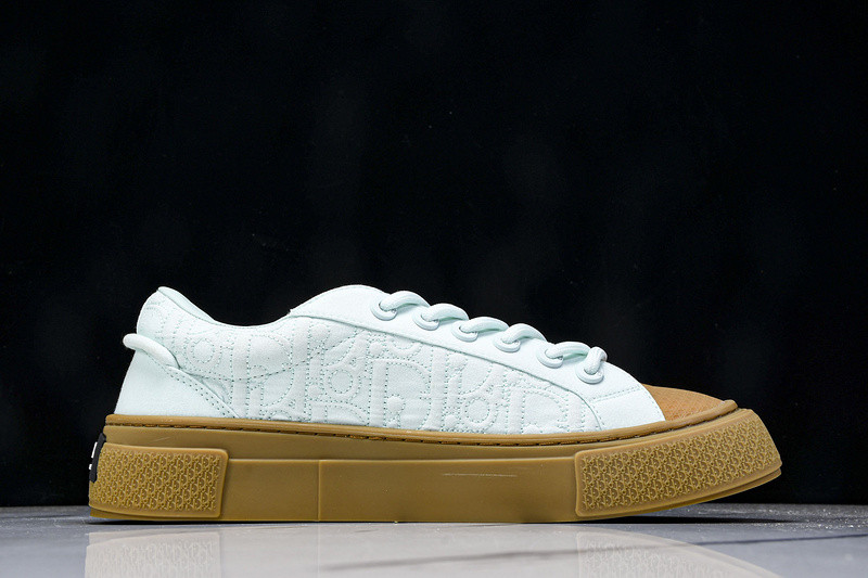 DR B33 Sneaker