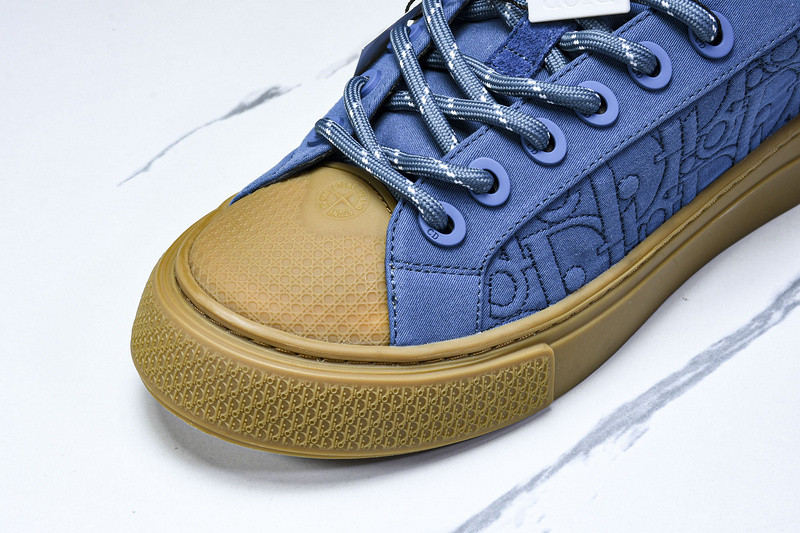 DR B33 Sneaker