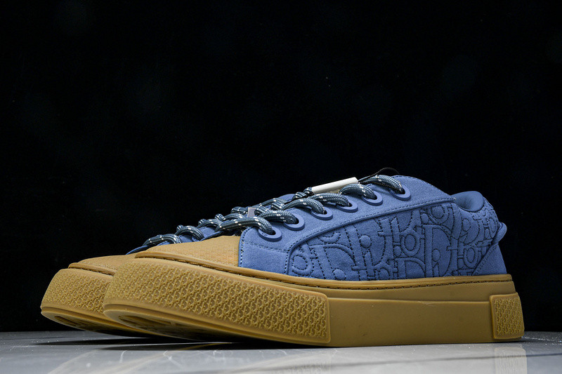 DR B33 Sneaker