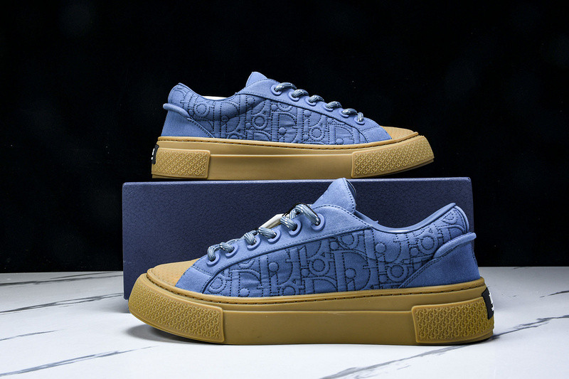DR B33 Sneaker