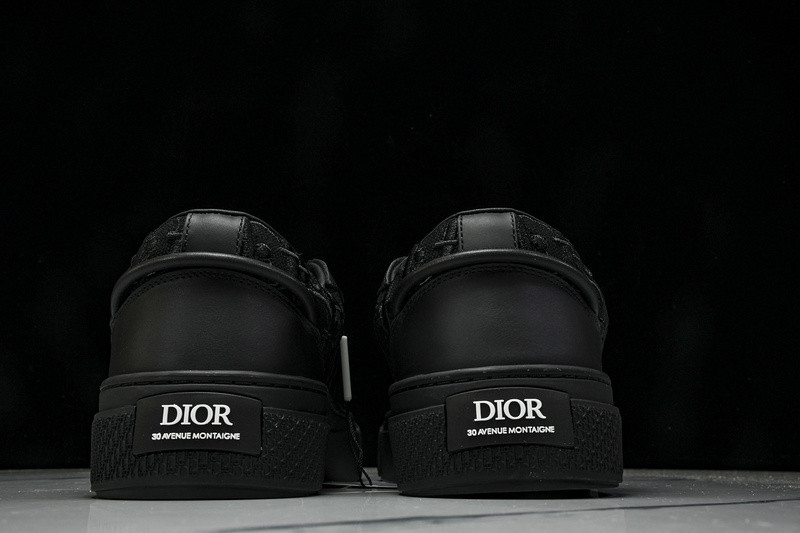 DR B33 Sneaker