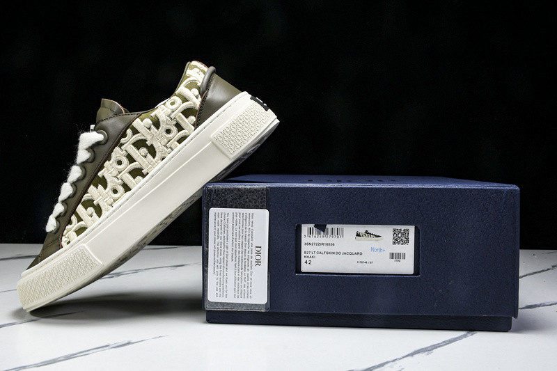 DR B33 Sneaker