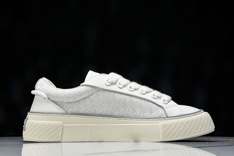 DR B33 Sneaker