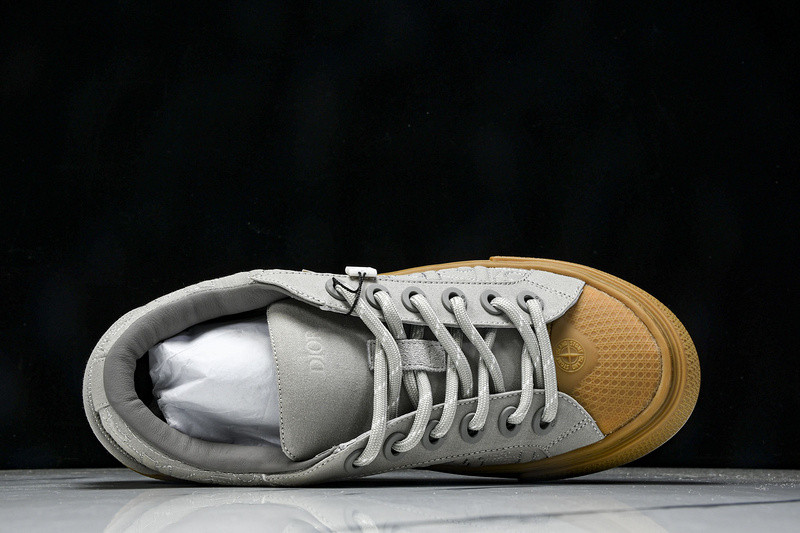 DR B33 Sneaker
