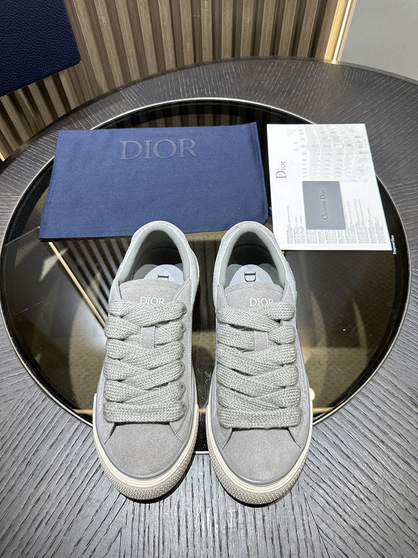 DR B33 Sneaker