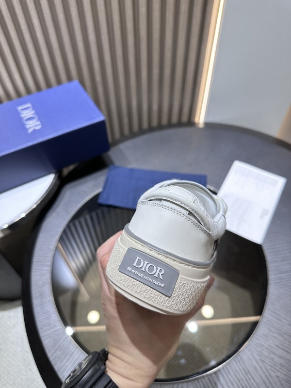 DR B33 Sneaker
