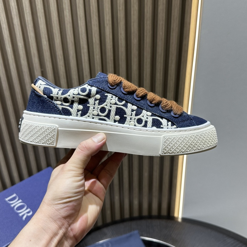 DR B33 Sneaker