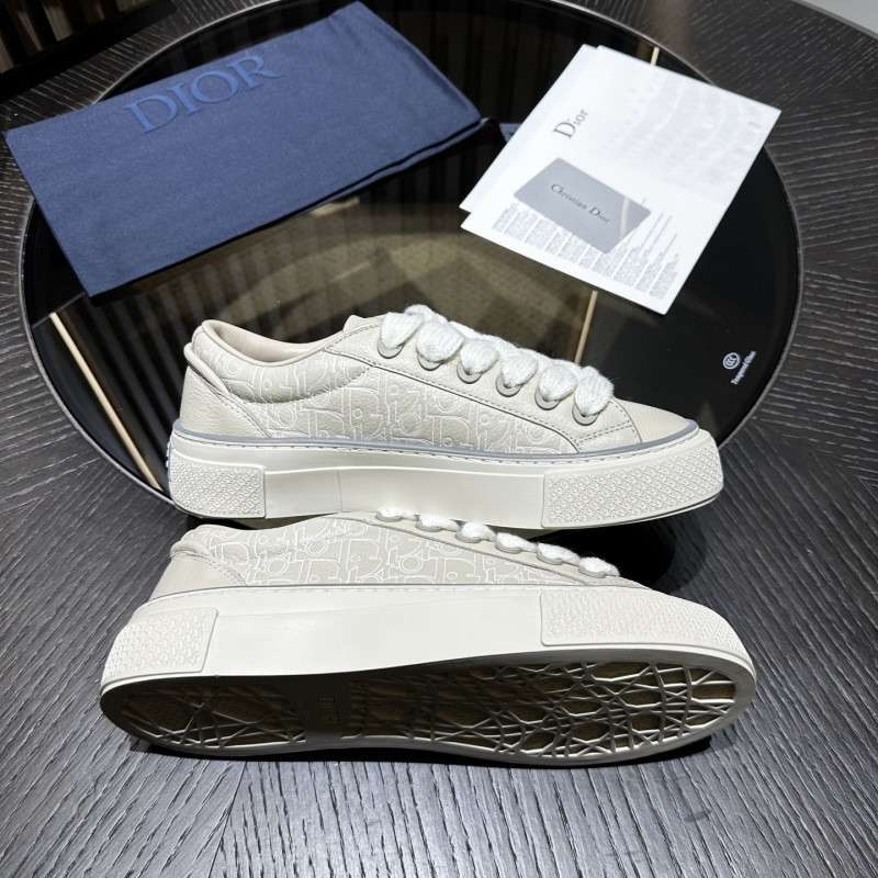 DR B33 Sneaker