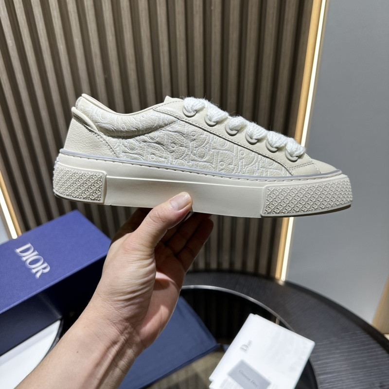 DR B33 Sneaker
