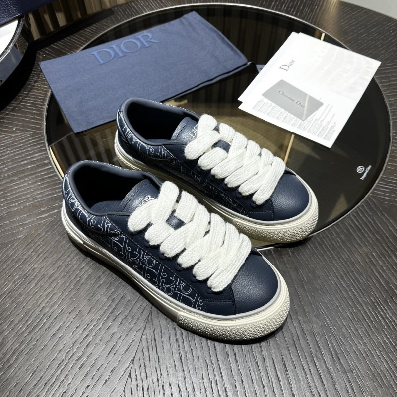 DR B33 Sneaker