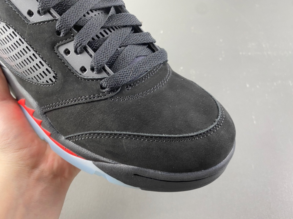 Air Jordan 5 Retro