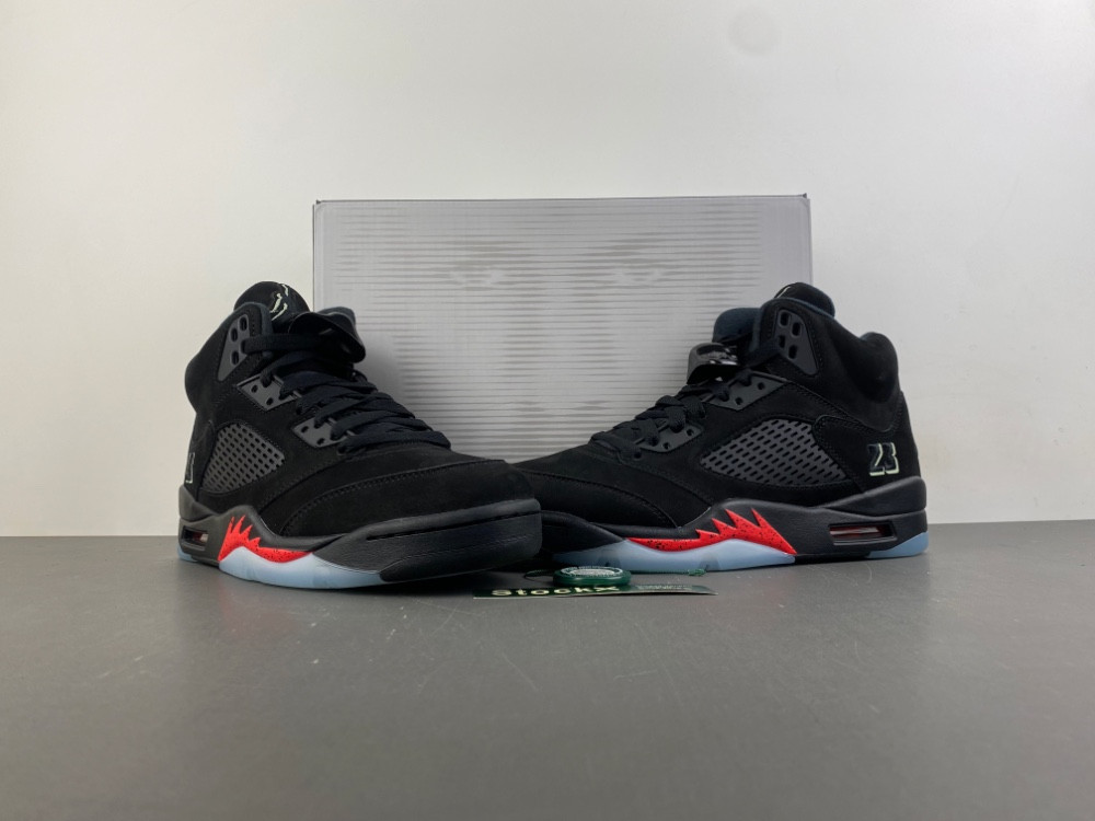 Air Jordan 5 Retro