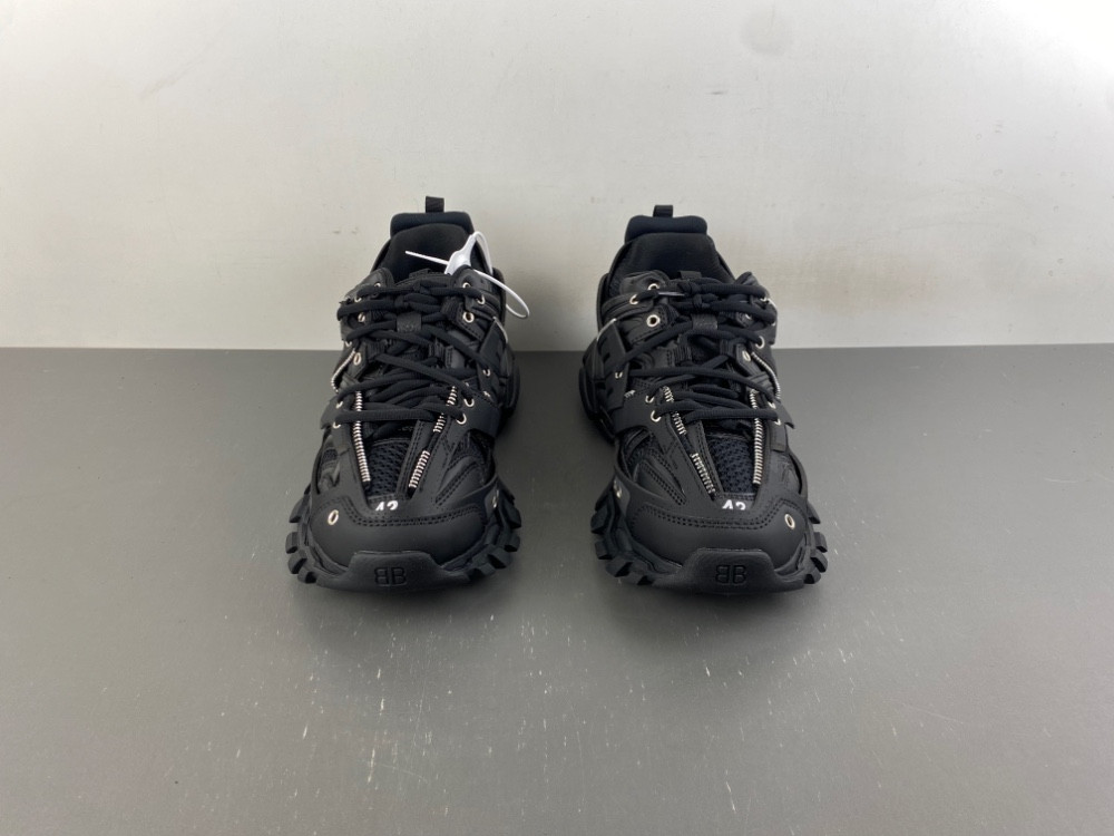 Ba1en*iaga Track W3AD3-2350
