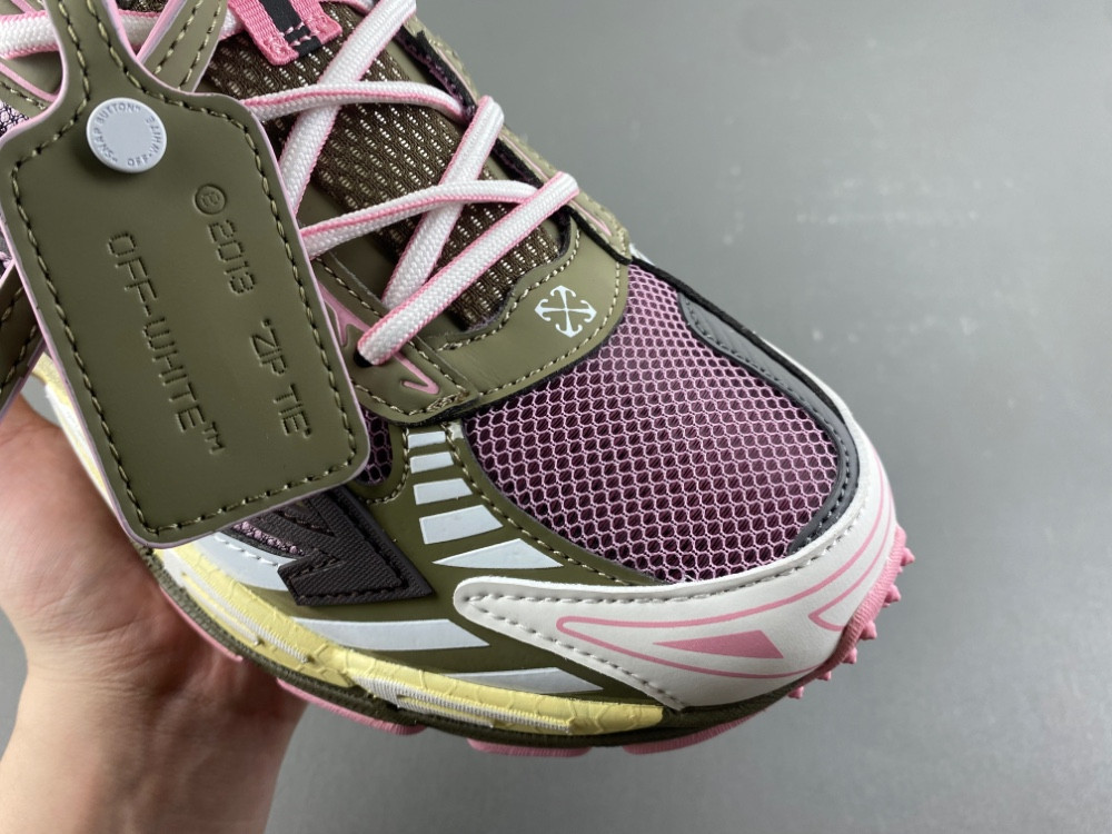 OFF-WHITE BE RIGHT BACK