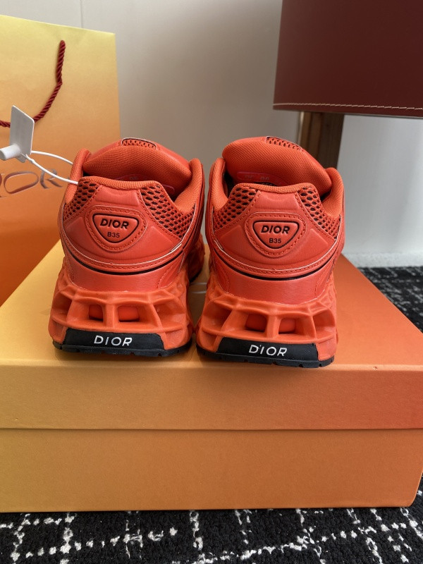 DR B35 Sneaker