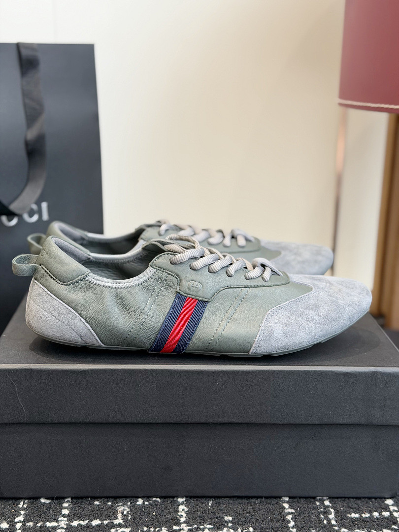 GC Sneakers