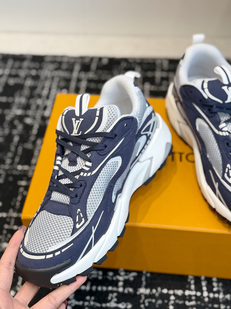 L*V Tatic Runner Sneaker