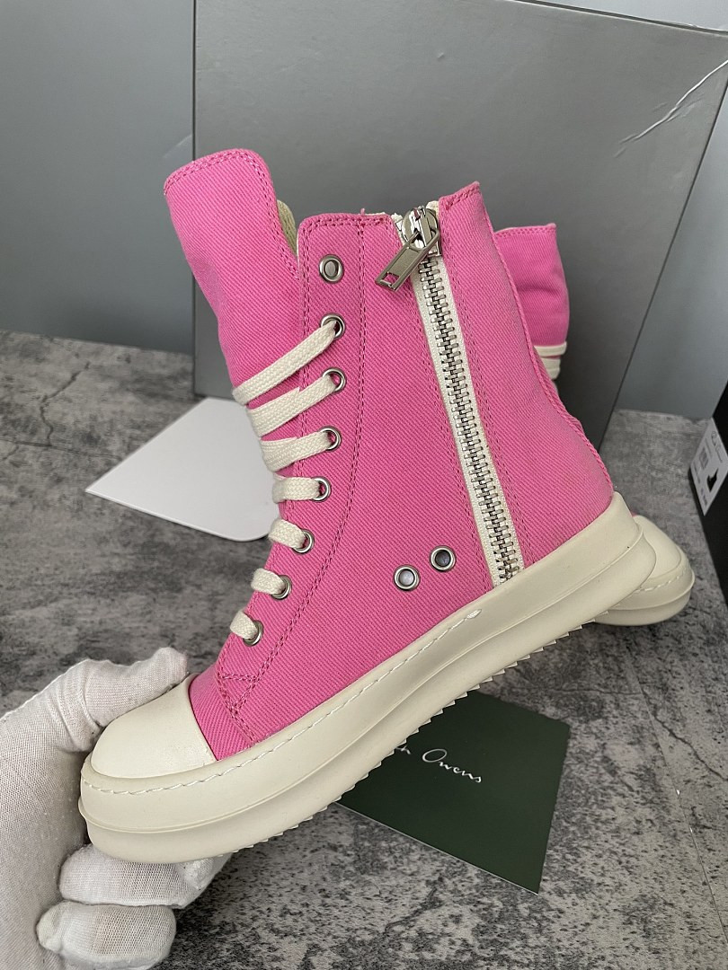 RO Sneakers