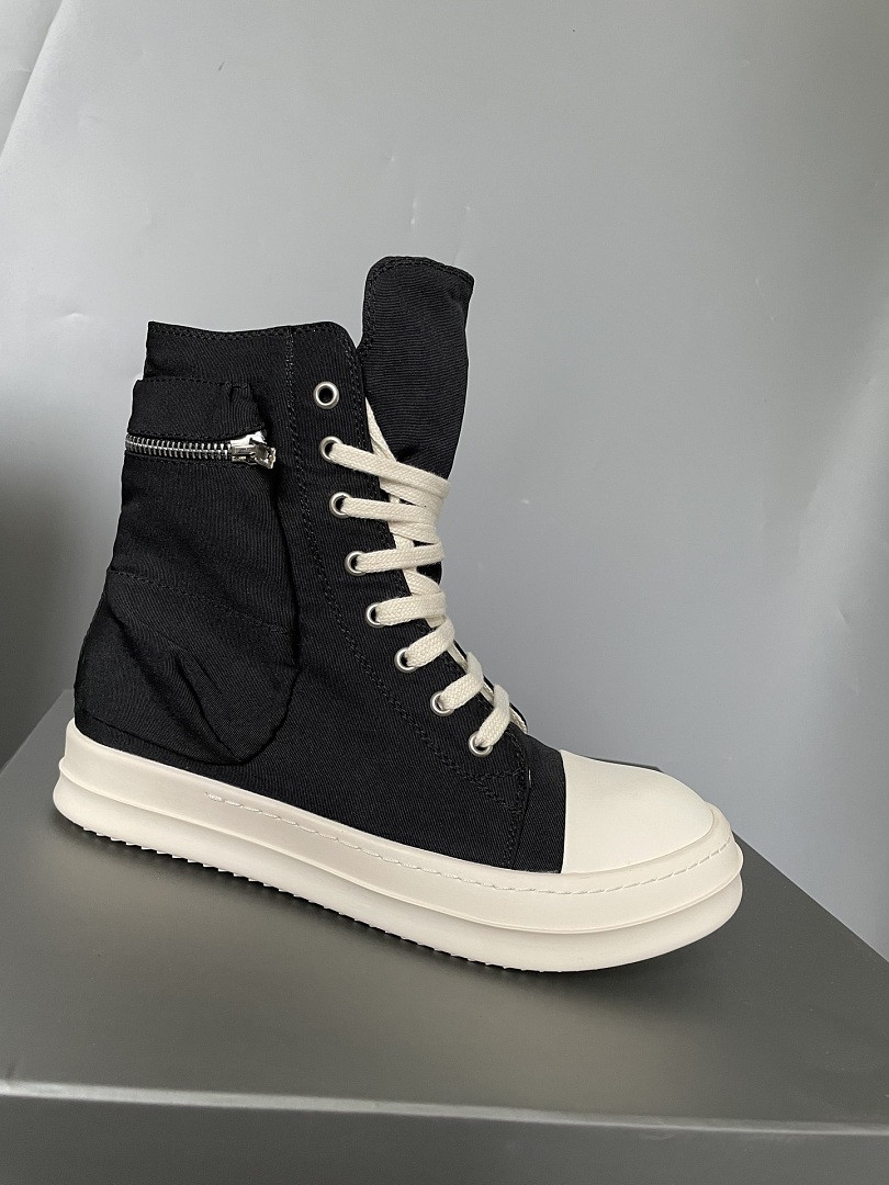 RO Sneakers