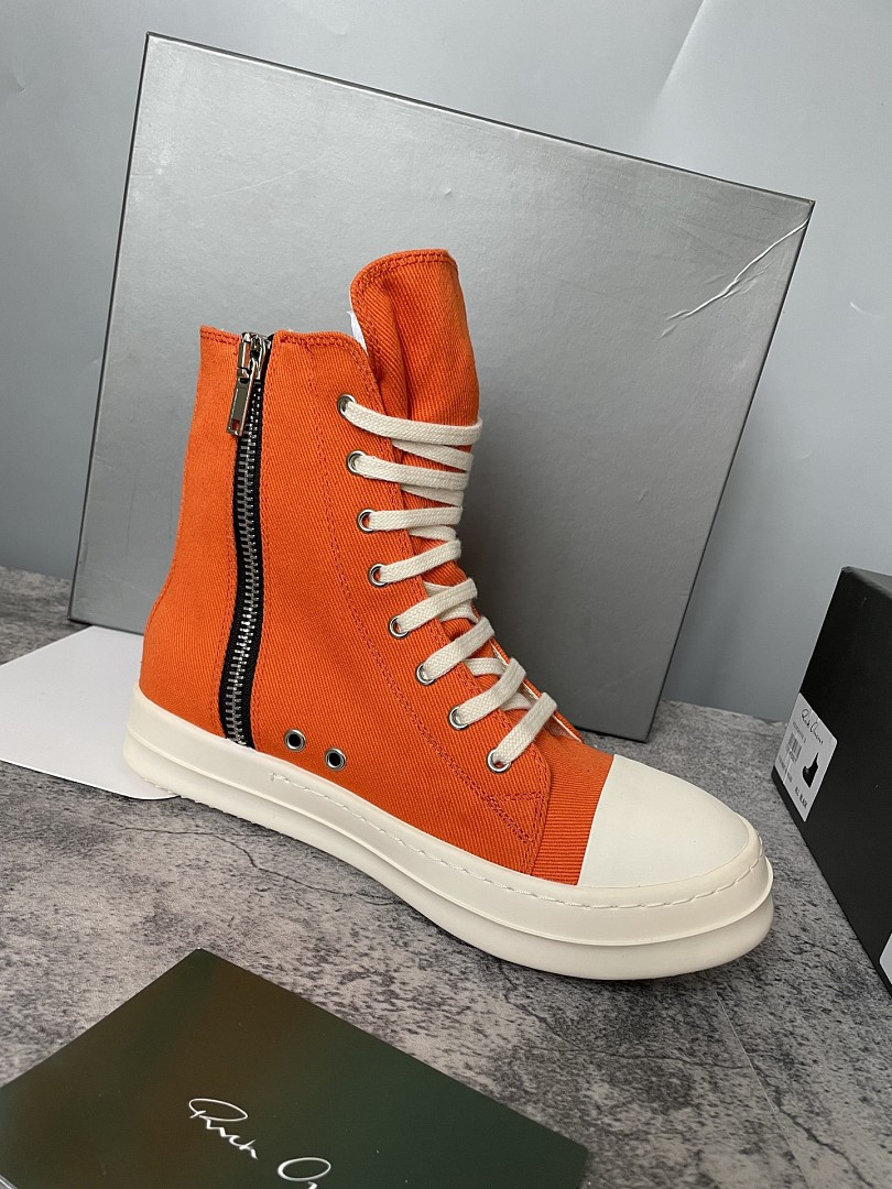 RO Sneakers