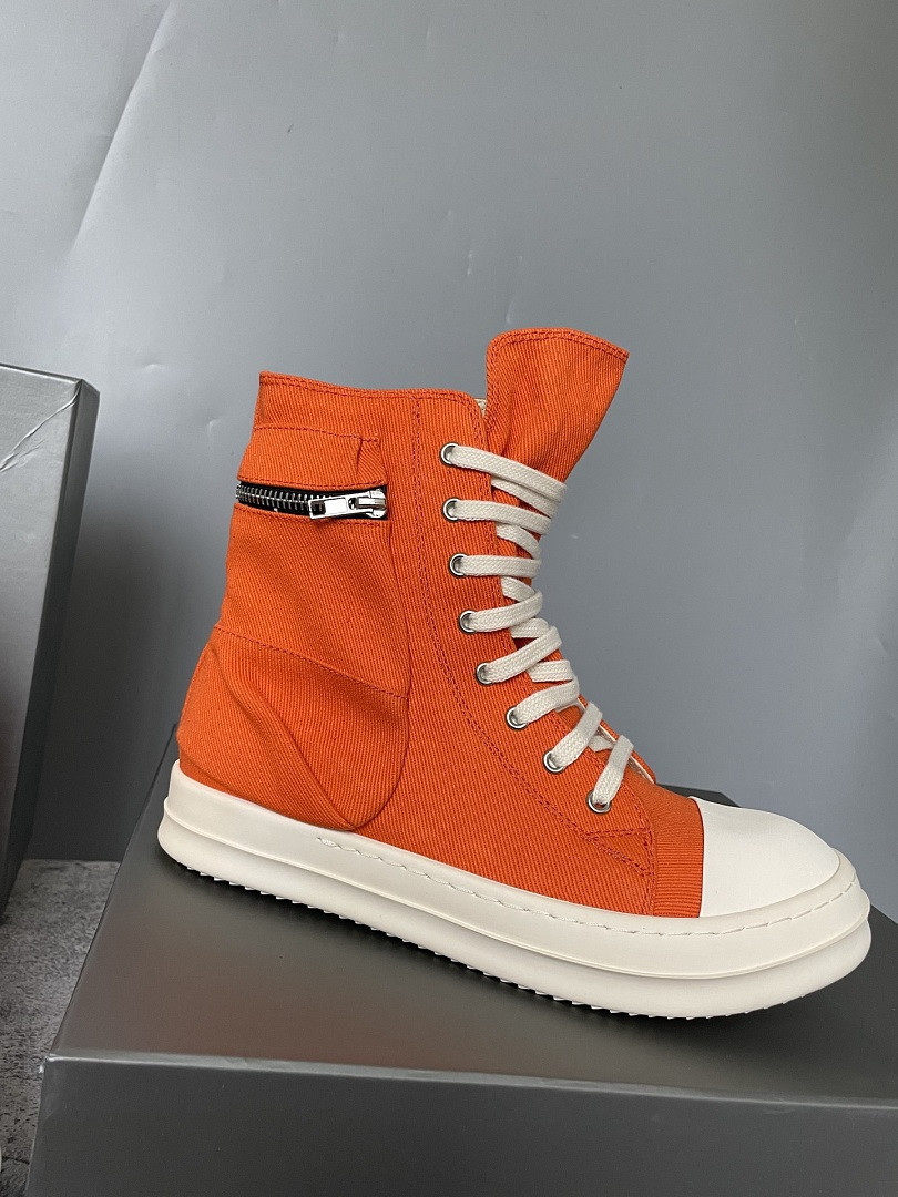 RO Sneakers