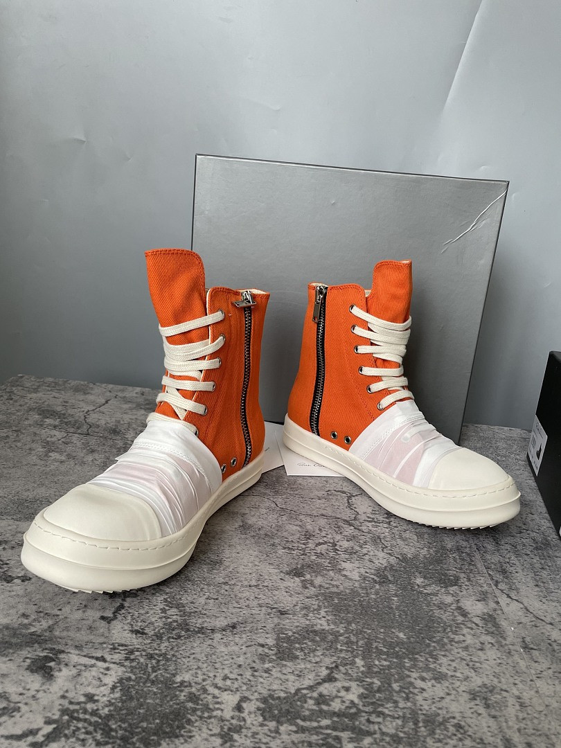 RO Sneakers