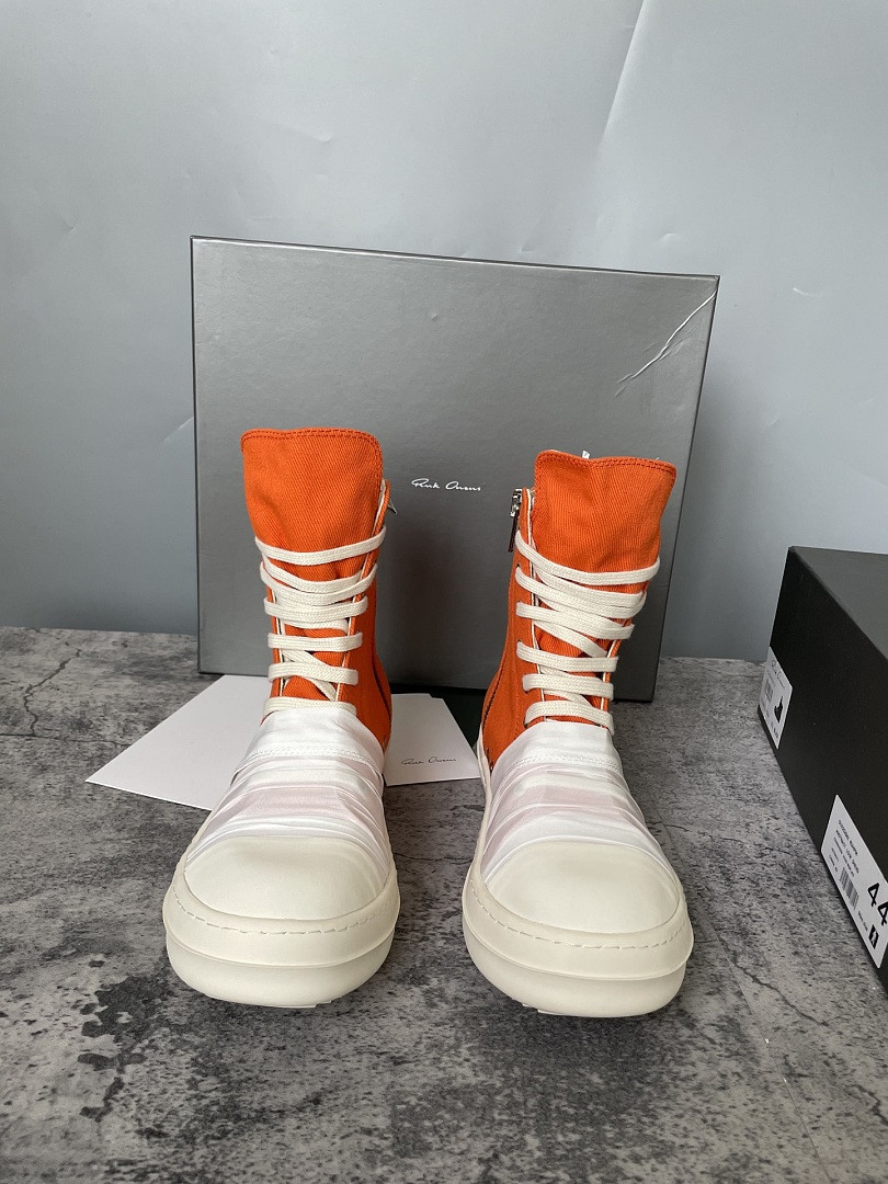 RO Sneakers