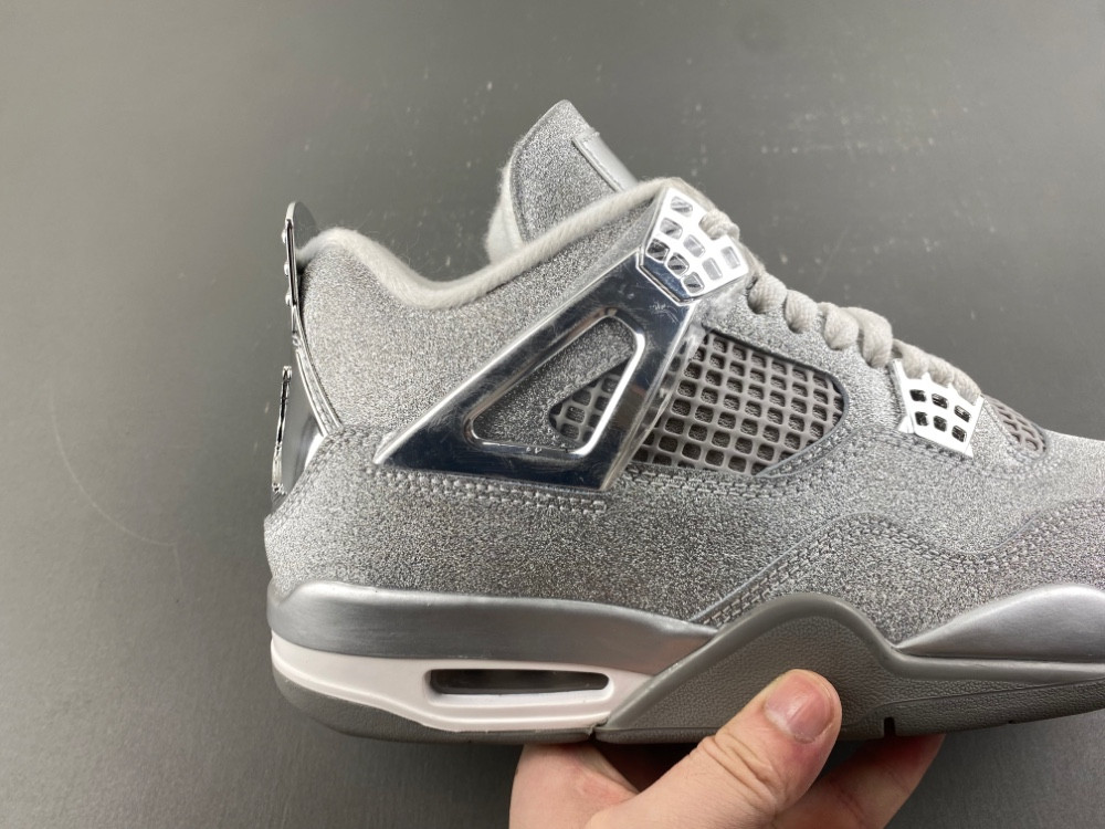 Air Jordan 4 Retro FQ8138-092