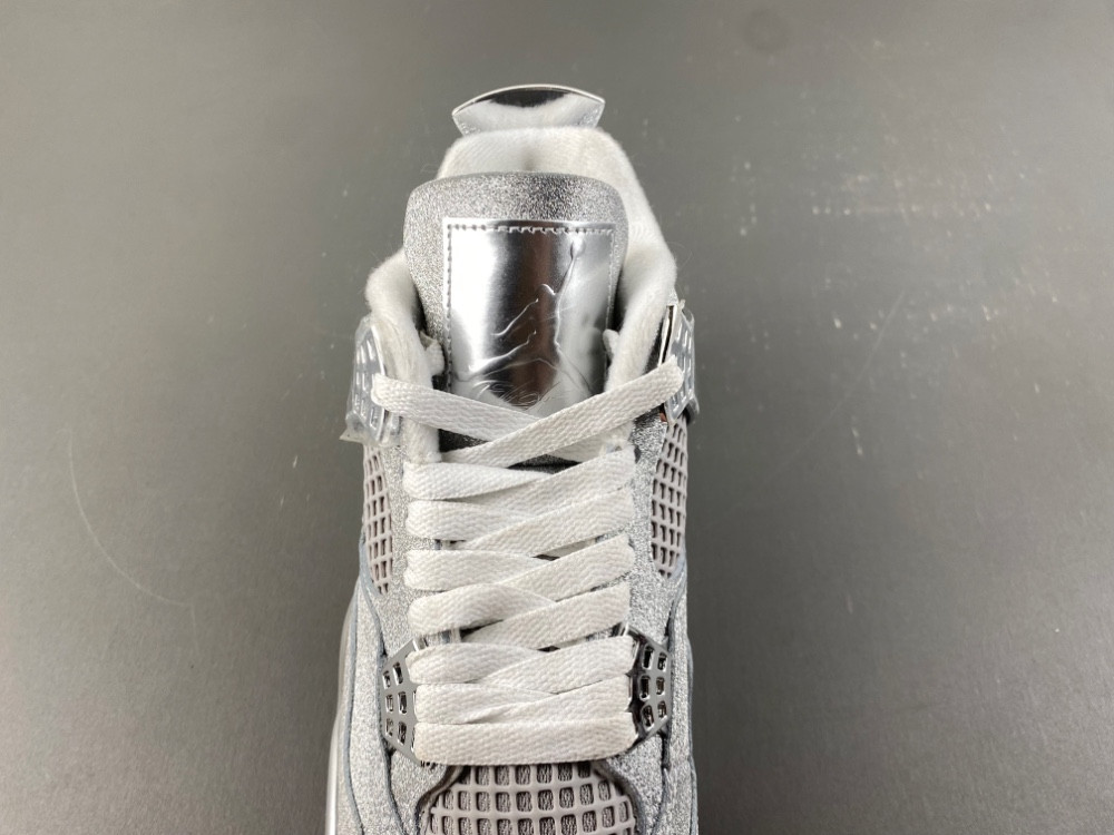 Air Jordan 4 Retro FQ8138-092