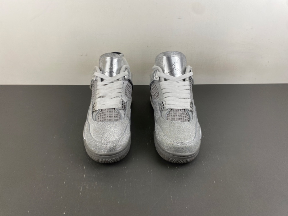 Air Jordan 4 Retro FQ8138-092