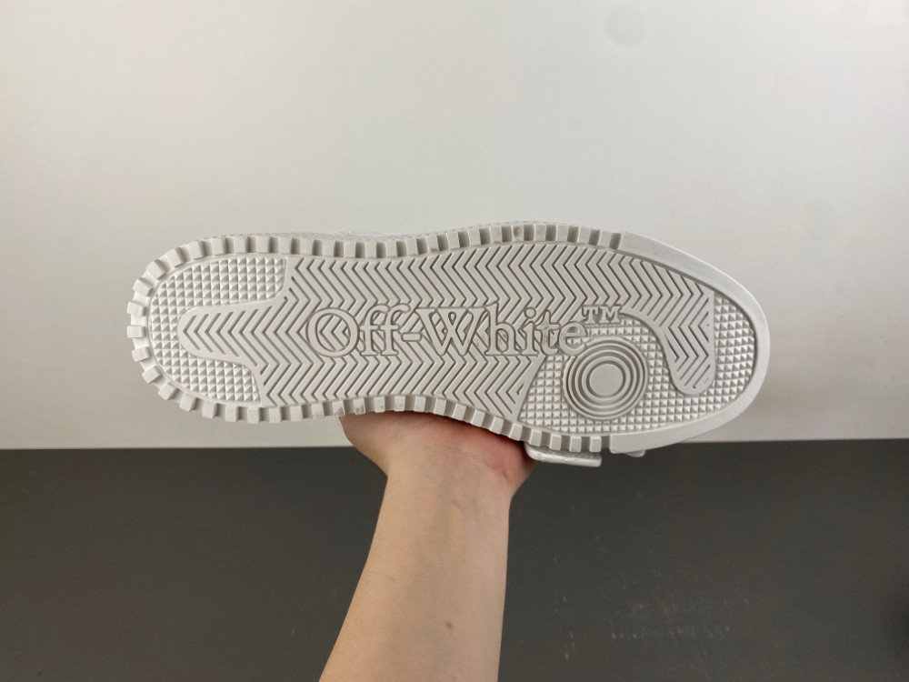 OFF-WHITE Virgil Abloh Vulc Low Top
