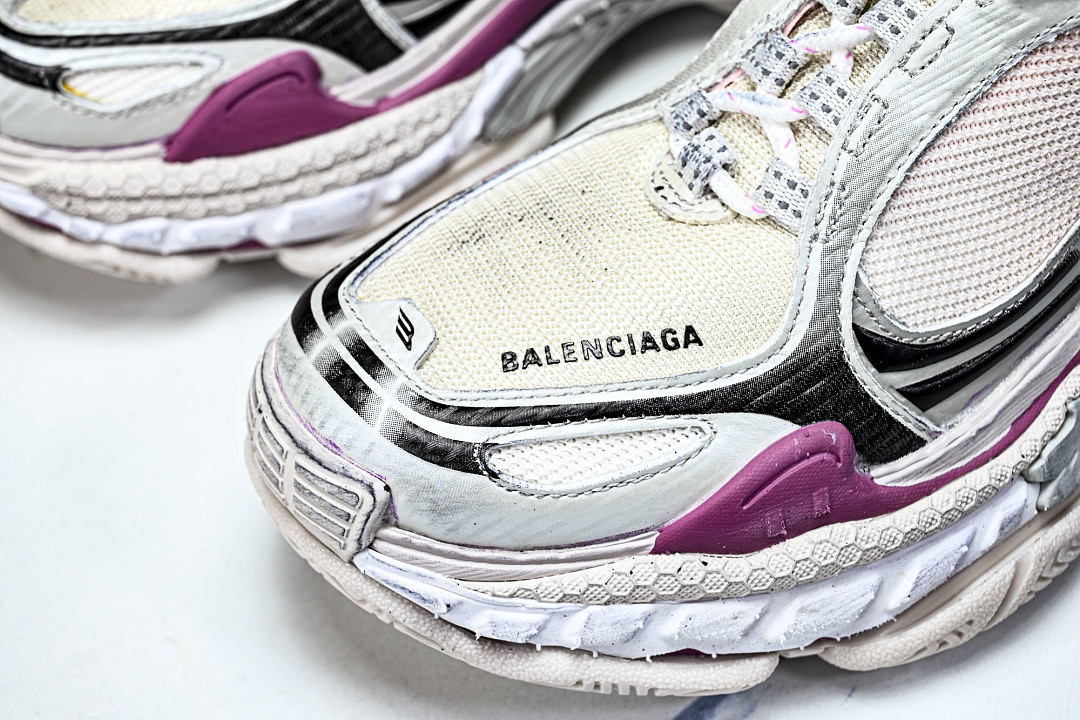 Ba1en*iaga Triple S 2 WTR2G-6800