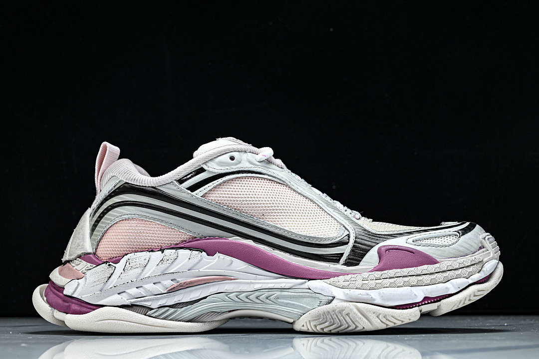 Ba1en*iaga Triple S 2 WTR2G-6800
