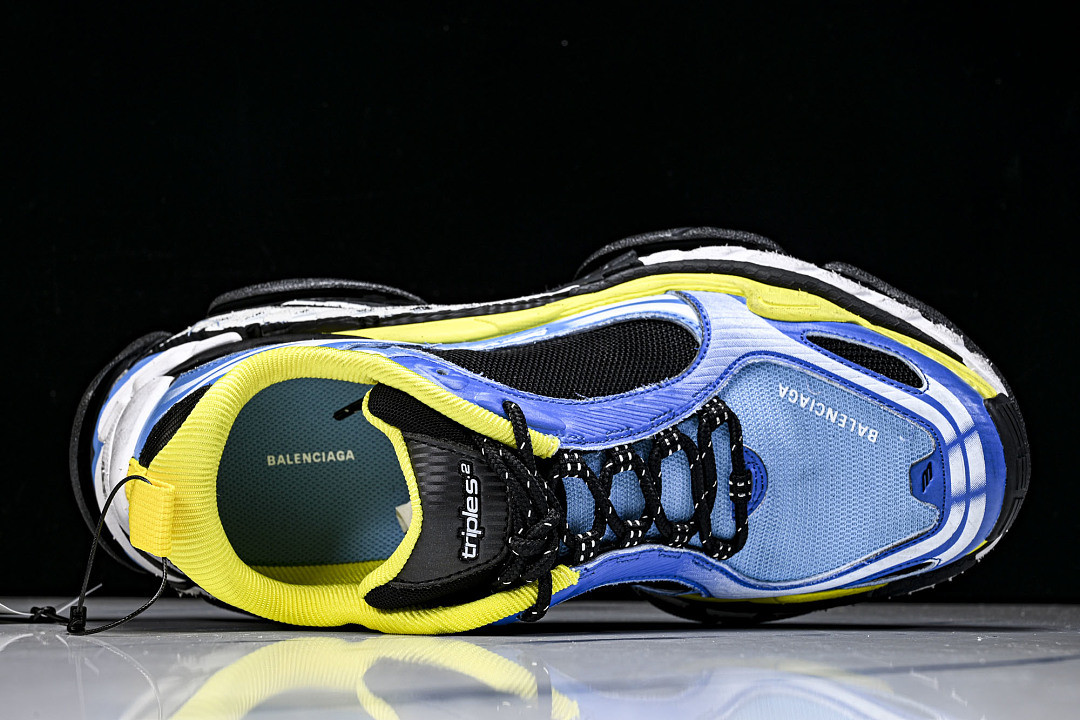 Ba1en*iaga Triple S 2 WTRS2-4497