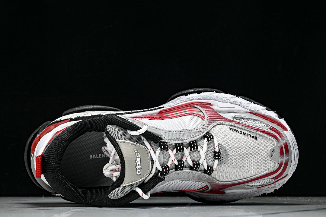 Ba1en*iaga Triple S 2 WTRS2-1169