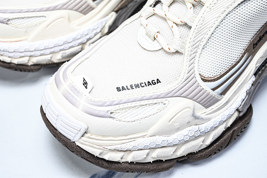 Ba1en*iaga Triple S 2 WTRS2-2290