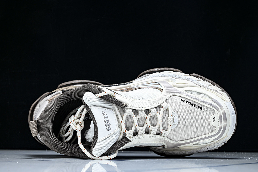 Ba1en*iaga Triple S 2 WTRS2-2290