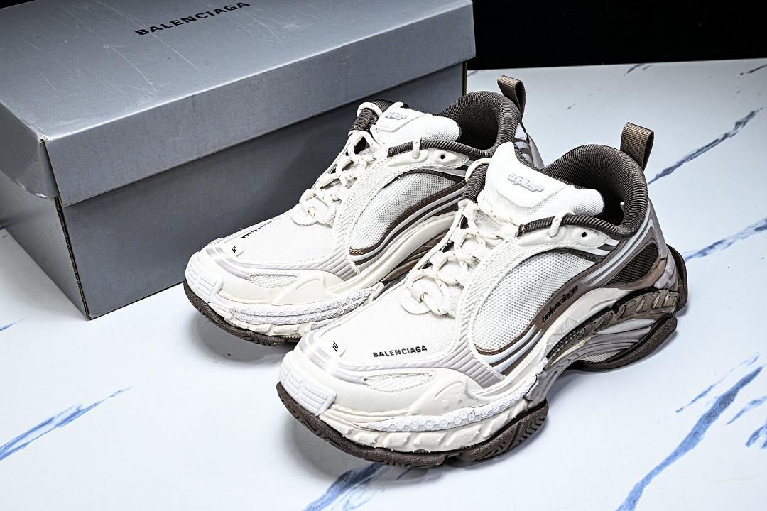 Ba1en*iaga Triple S 2 WTRS2-2290