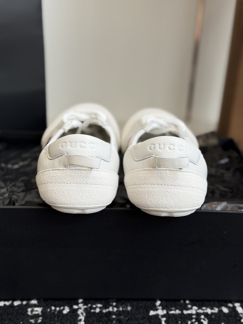 GC Sneakers